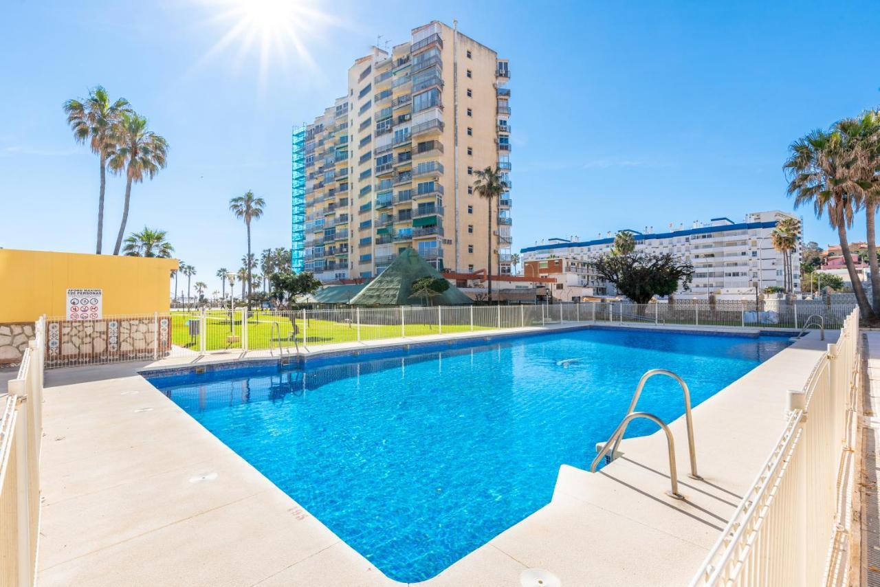 Sunny Seaside Apartment อาร์โรโย เดลา เมียล ภายนอก รูปภาพ