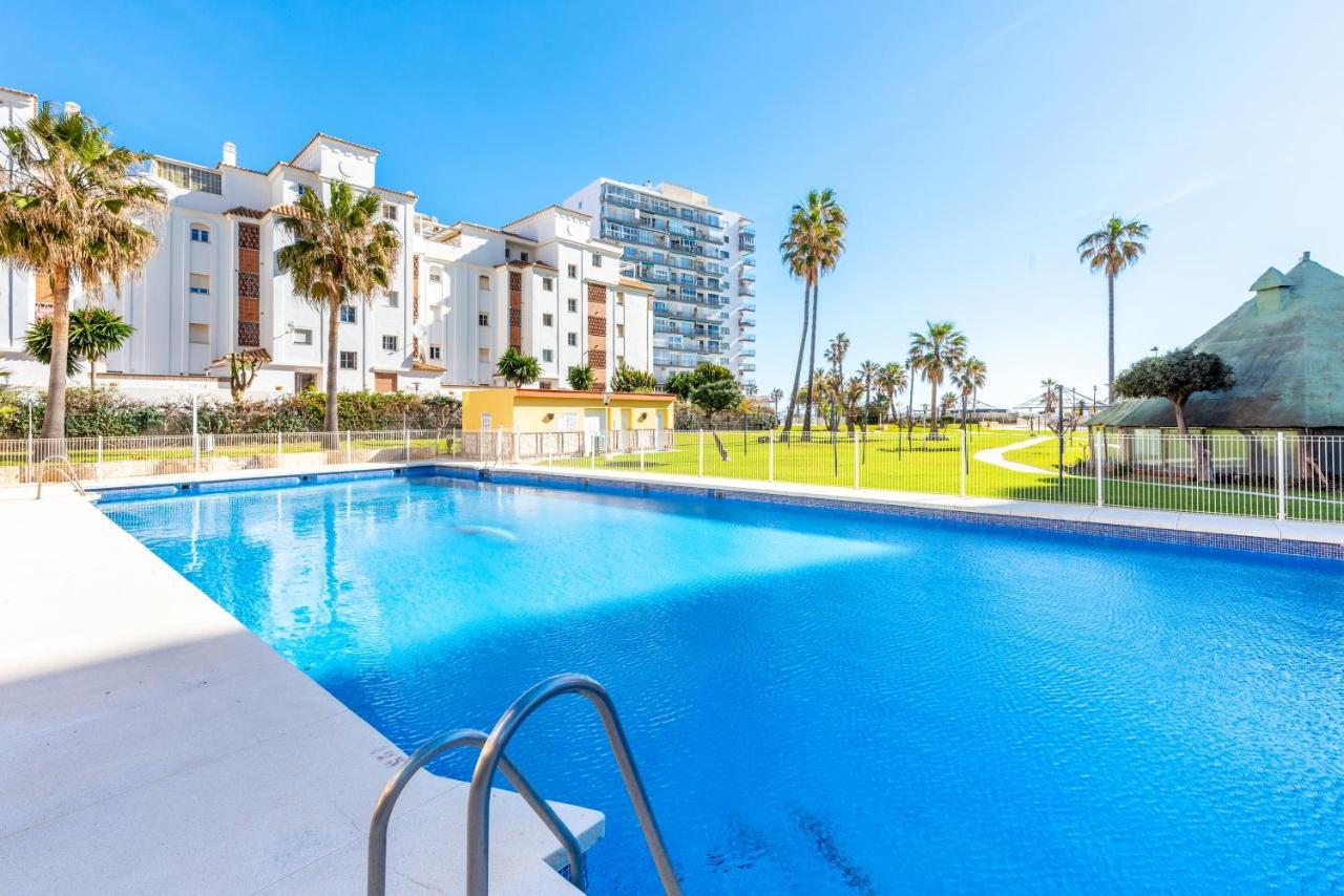 Sunny Seaside Apartment อาร์โรโย เดลา เมียล ภายนอก รูปภาพ